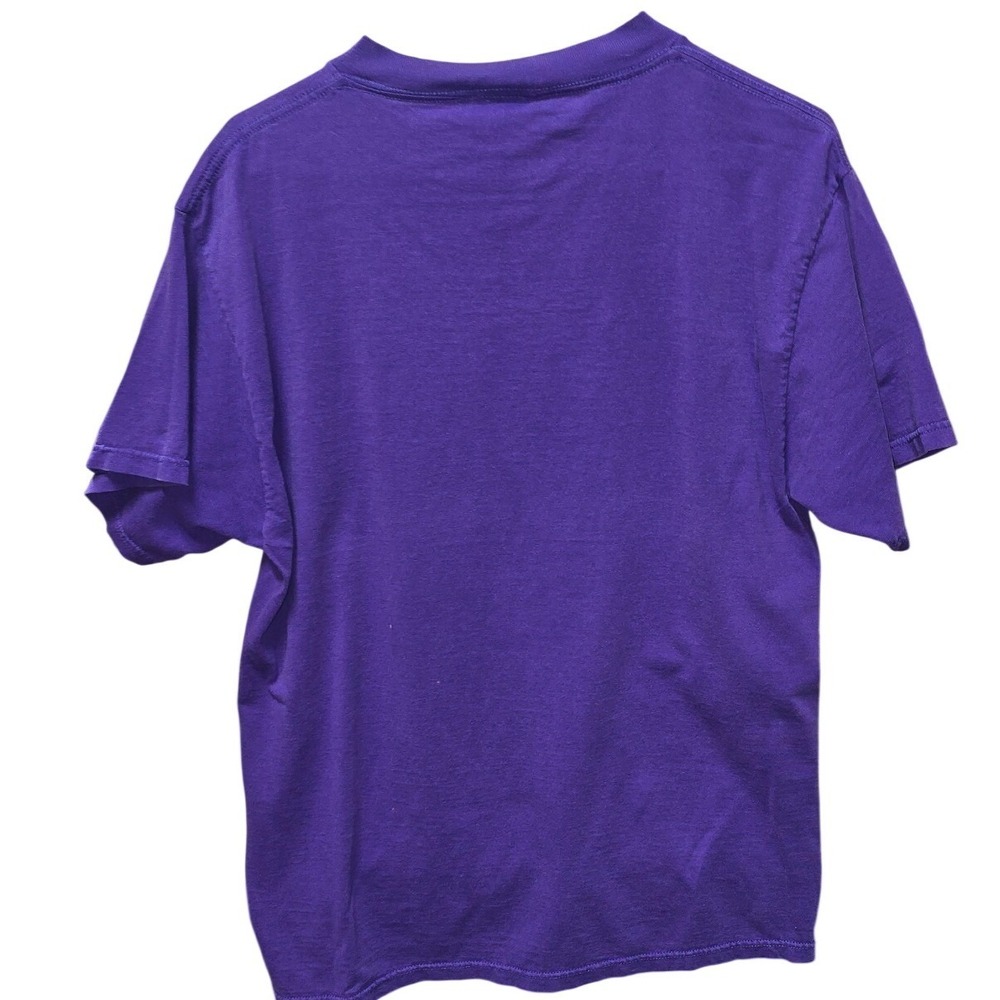 Vintage Planet Hollywood Walt Disney World TShirt Purple Mens Medium Made in USA - Picture 3 of 3